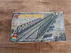 Airfix Pontoon Bridge 1/32, Ophalen of Verzenden, Zo goed als nieuw, Groter dan 1:35, Diorama
