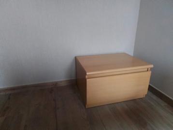 2 nachtkastjes, Huis en Inrichting, Slaapkamer | Nachtkastjes, Ophalen, Zo goed als nieuw