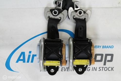 2 x gordels toyota avensis t25 (2003-2008), Auto-onderdelen, Interieur en Bekleding