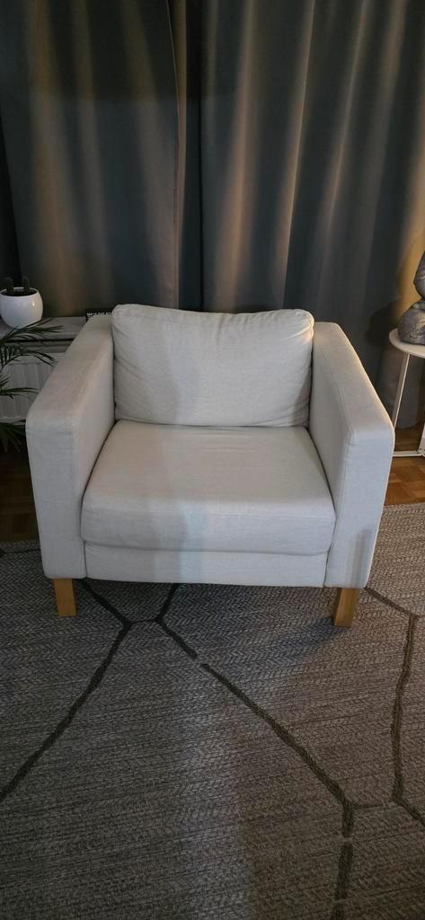 Moet dringend weg! Karlstad ikea fauteuil / zetel, Huis en Inrichting, Zetels | Zetels en Chaises Longues, Gebruikt, Ophalen