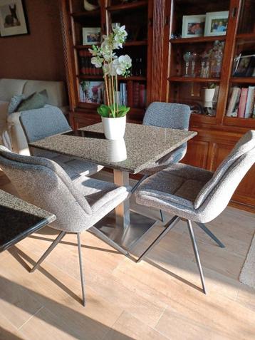 TAFEL GRANIET ZWART 80 X 80 CM (ééntje al verkocht) beschikbaar voor biedingen