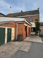 Te koop woning met tuin en stalletjes in Moerbeke-Waas, 200 tot 500 m², Moerbeke-Waas, Provincie Oost-Vlaanderen, 2 kamers