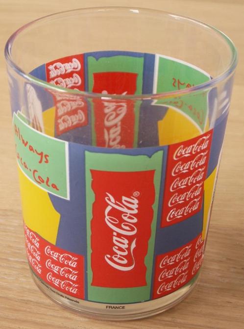 Verre bas Coca Cola avec texte Coca-Cola sur tout le pourtou, Collections, Verres & Petits Verres, Neuf, Enlèvement ou Envoi