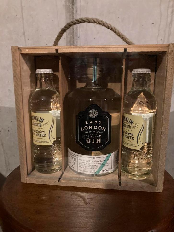 East London Batch No 2 Gin – 70cl, Collections, Vins, Neuf, Autres types, Enlèvement