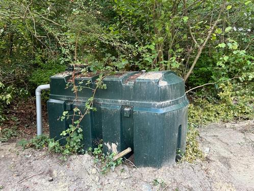 Dubbelwandige mazouttank 2500l - Gratis, Doe-het-zelf en Bouw, Verwarming en Radiatoren, Zo goed als nieuw, Overige typen, Ophalen