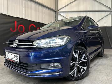 Vw Touran/1.5 HIGHLINE/Led/Adaptief/Camera/Pano/7PL/Zv/Full/ beschikbaar voor biedingen