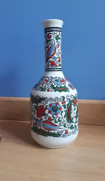 Vaasje, karaf, Grieks, kleurrijk decoratief, handgeschilder beschikbaar voor biedingen