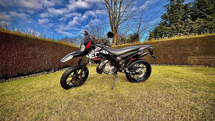 Derbi Senda Xtreme 50cc 2016, Fietsen en Brommers, Brommers | Derbi, Gebruikt, Klasse B (45 km/u), Ophalen