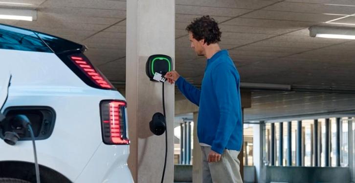 een laadstation dat betrouwbaar, veilig en aangepast is aan, Vacatures, Vacatures | Elektriciens