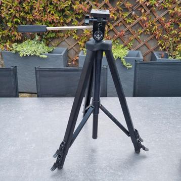 Trépieds pour appareil photo  beschikbaar voor biedingen