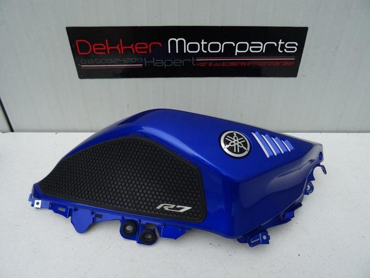 Rechter Tank Kap / Cover Yamaha YZF 690 R7 2022-2023 Blauw, Motoren, Onderdelen | Yamaha, Gebruikt, Ophalen of Verzenden