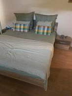 Bed en twee nachtkastjes, Huis en Inrichting, Slaapkamer | Slaapbanken, Ophalen, Gebruikt, Tweepersoons, 160 cm
