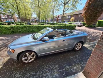 Volvo C70 2.4i automaat 170pk 2008/04 202dkm izgs, Zeer mooi beschikbaar voor biedingen