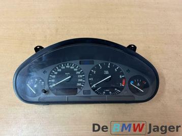 Instrumentenpaneel BMW 3-serie E36 62118375044 beschikbaar voor biedingen