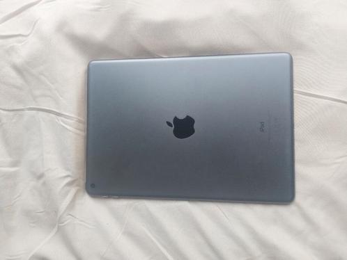 Ipad état impeccable j accepte toute vos offre😉, Computers en Software, Windows Laptops, Zo goed als nieuw, Ophalen of Verzenden