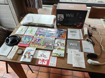 cadeau tip Nintendo Wii spelcomputer met heel veel spellen  beschikbaar voor biedingen