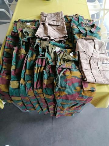 Complete set voor militairen  beschikbaar voor biedingen