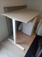 Buro IKEA in hoogte verstelbaar, Huis en Inrichting, Ophalen, In hoogte verstelbaar, Zo goed als nieuw, Stabureau