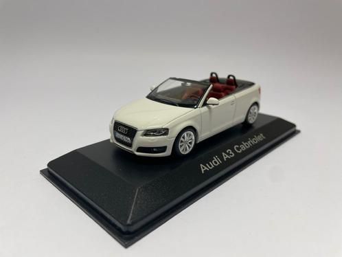 Modèle de collection Minichamps Audi A3 Cabriolet, Hobby & Loisirs créatifs, Voitures miniatures | 1:43, Comme neuf, Voiture, MiniChamps