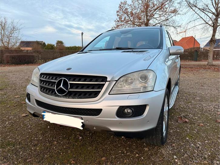 Mercedes ML LICHTE VRACHT, Auto's, Bestelwagens en Lichte vracht, Particulier, Airconditioning, Mercedes-Benz, Ophalen