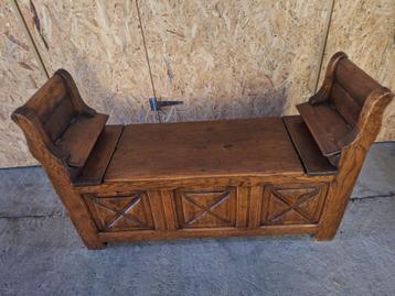 Schitterende eikenhouten kistbank in Louis XIII-stijl  beschikbaar voor biedingen