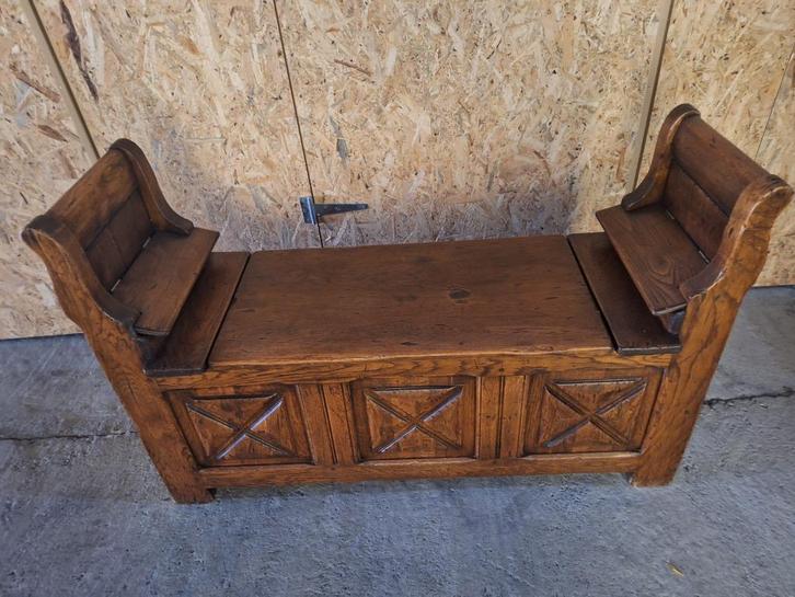 Schitterende eikenhouten kistbank in Louis XIII-stijl, Antiek en Kunst, Antiek | Meubels | Stoelen en Sofa's, Ophalen