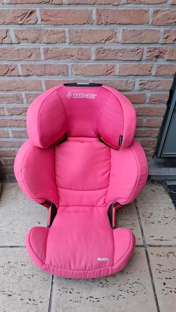 Rodifix roze met zomerhoes van Maxi cosi beschikbaar voor biedingen