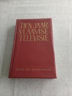 TIEN JAAR VLAAMSE TELEVISIE - JEF ANTHIERENS - AFHALEN, Neuf, JEF ANTHIERENS, Enlèvement, Médias
