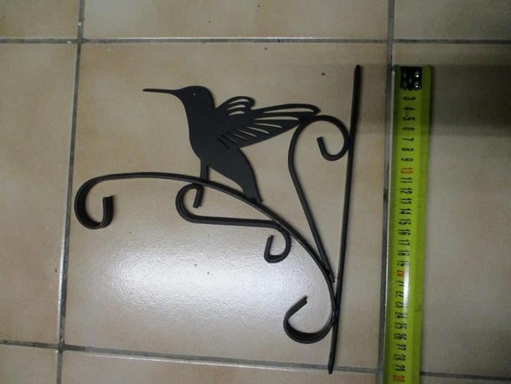 Metalen bloempothouder , windgong muurhaak met vogel hanger, Huis en Inrichting, Woonaccessoires | Wanddecoraties, Nieuw, Ophalen of Verzenden