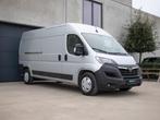 Opel Movano 2.2 HEAVY L3H2 MT6 165PK|CAMERA|NAVI|TREKHAAK, Autos, Opel, 122 kW, Argent ou Gris, Achat, Movano
