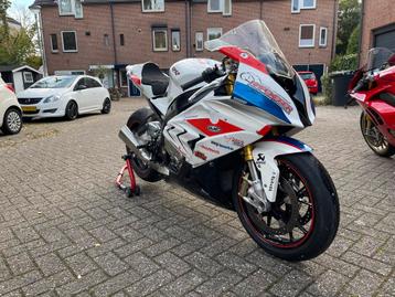 BMW S1000rr beschikbaar voor biedingen