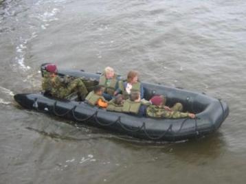 DSB 500 Hypalon exarmyboat Inflatable 500 x200 cm  beschikbaar voor biedingen