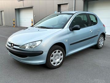 Peugeot 206 / Benzine / 2004 / Gekeurd / LEZ OK beschikbaar voor biedingen
