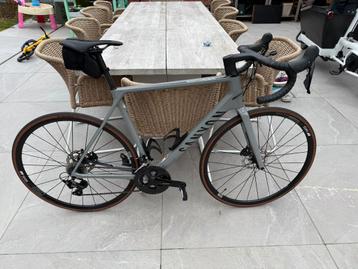 Canyon Ultimate CF SL 7 Disc beschikbaar voor biedingen