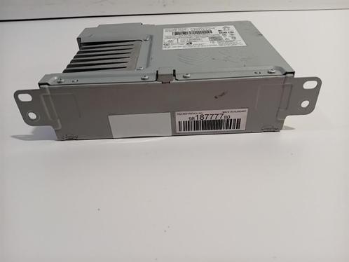 RADIO Peugeot Expert (VA / VB / VE / VF / VY) (9818777780), Auto-onderdelen, Overige Auto-onderdelen, Peugeot, Gebruikt