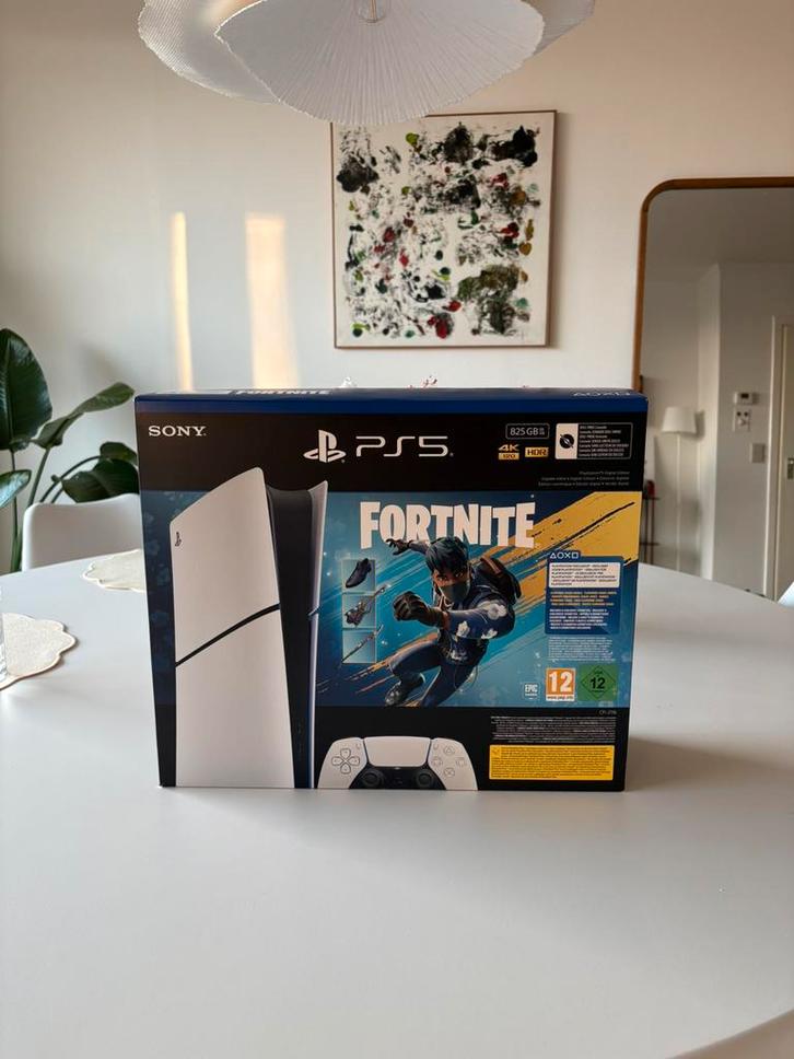 PS5 Slim Digital Edition + Razer BlackShark V2 HyperSpeed, Games en Spelcomputers, Spelcomputers | Sony PlayStation 5, Zo goed als nieuw