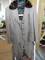 Broekpak tweed Gerry Weber Maat 44 (kniebroek) Kleur: bruin, Kleding | Dames, Kostuum of Pak, Bruin, Maat 42/44 (L), Ophalen of Verzenden