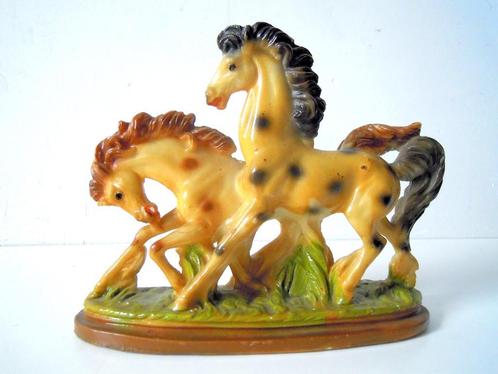Ancienne figurine de cheval signée par Santini, Antiquités & Art, Antiquités | Céramique & Poterie, Enlèvement ou Envoi