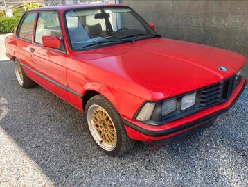 Bmw e21 315, Autos, Beige, Boîte manuelle, Particulier, 4 cylindres