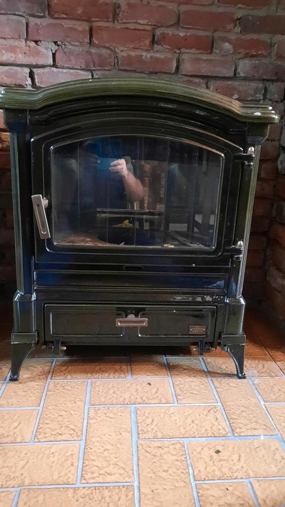 Nestor Martin oliekachel, Huis en Inrichting, Kachels, Gebruikt, Vrijstaand, Overige soorten, Overige brandstoffen, Ophalen