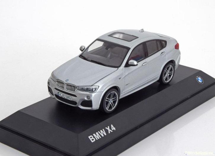 BMW X4 (F26) 2015 BMW Dealer Box Zilver NIEUW 1/43, Hobby en Vrije tijd, Modelauto's | 1:43, Nieuw, Auto, Overige merken, Ophalen of Verzenden