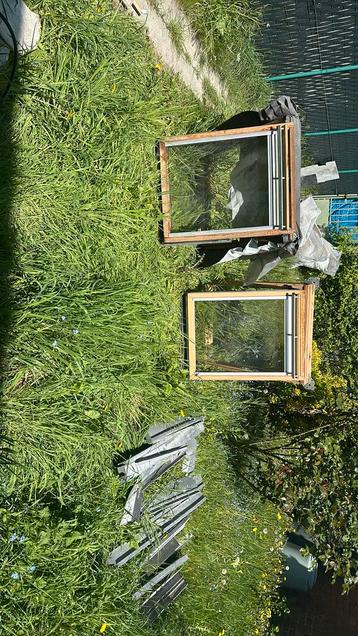 2 Velux bois 79x98 occacion, Ophalen, Zo goed als nieuw