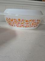 Mooie grote ovalen Arcopal kom met deksel, Ophalen of Verzenden, Zo goed als nieuw, Kom(men)