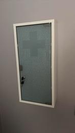 Apotheek kastje, Ophalen, Zo goed als nieuw