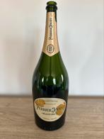 Lege Magnum (1,5L) champagne Perriër-Jouët, Enlèvement