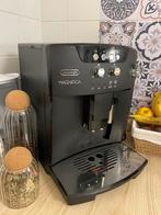 Machine à café à graine DELONGHI, Electroménager, Cafetières