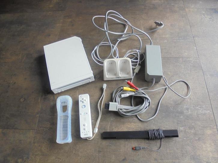 Nintendo Wii spelconsole (zie foto's), Games en Spelcomputers, Games | Nintendo Wii, Gebruikt, Ophalen of Verzenden