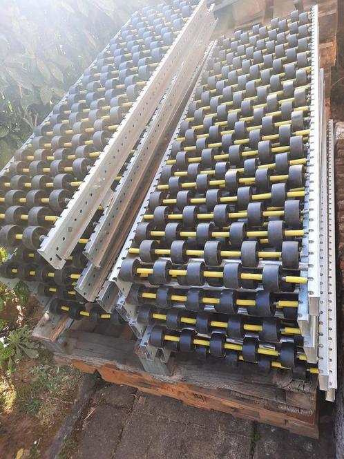 Rollenbaan van 13 meter, Zakelijke goederen, Stock en Retail | Verpakking en Verzending, Ophalen