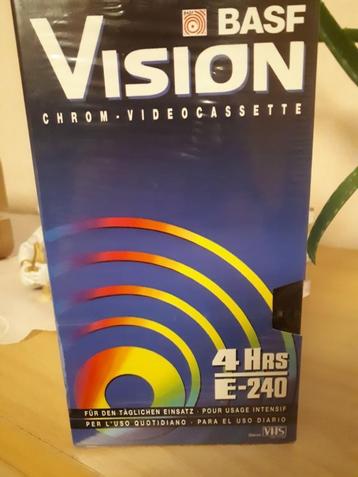 NIEUW!!! VHS VIDEOCASSETTEN beschikbaar voor biedingen