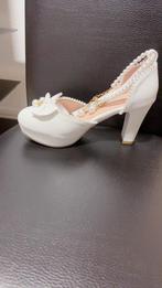 Witte hakken, Kleding | Dames, Ophalen, Wit, Zo goed als nieuw, Schoenen met hoge hakken
